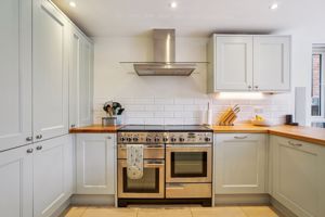 Photo 21- click for photo gallery